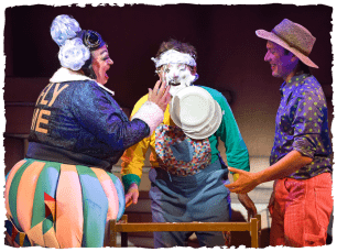 Slosh scene - Dame and Jack throwing custard pie at Simon